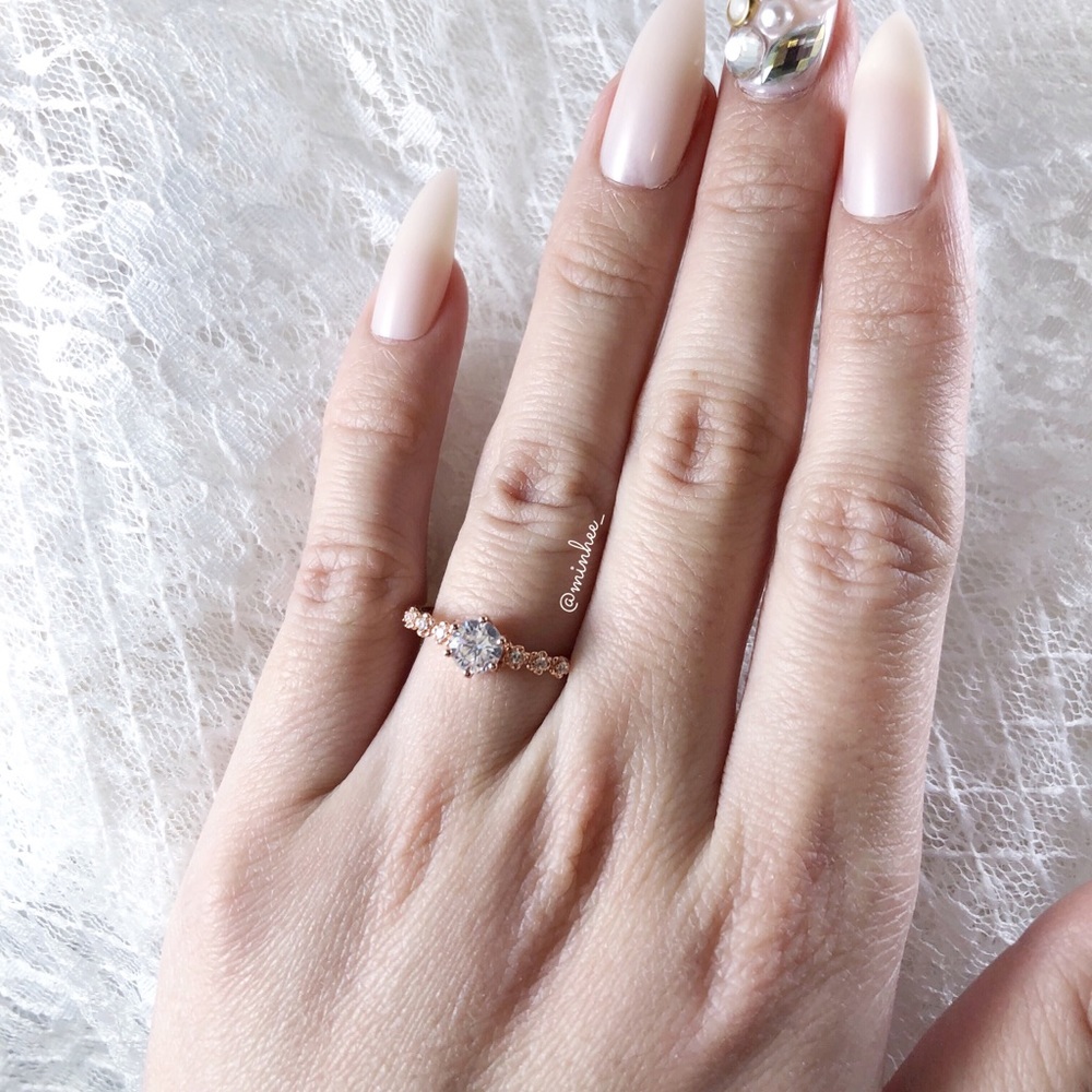 Rose Gold Promise Ring - Picture 3 of 6